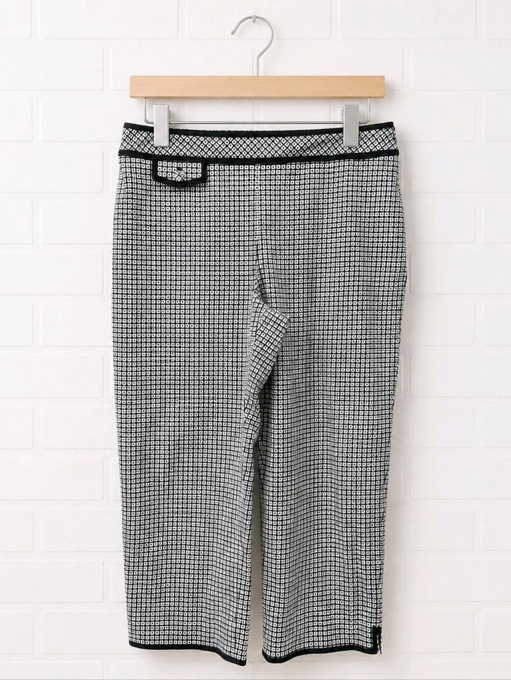 Talbots Black-White Geometric Print Cropped Ankle Summer Pants Sz 10